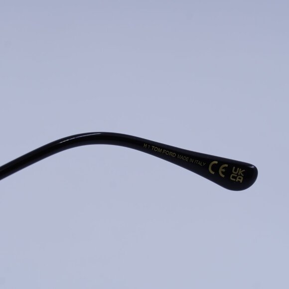 Tom Ford FT1167-K 28A Sunglasses Shiny Rose Gold Square Frame, Smoke Lenses - Picture 6 of 9